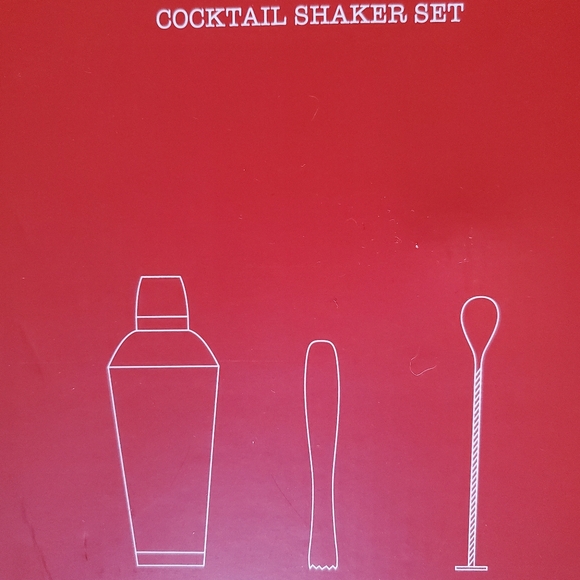 Rae Dunn Holiday Gnomes Glass Cocktail Shaker Muddler Spoon Set Holly Jolly NIB - Picture 3 of 4